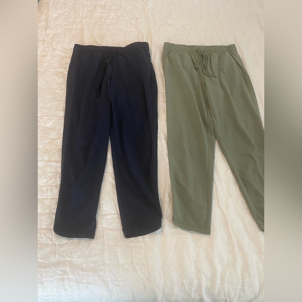 GAPFit Olive Activewear Pants